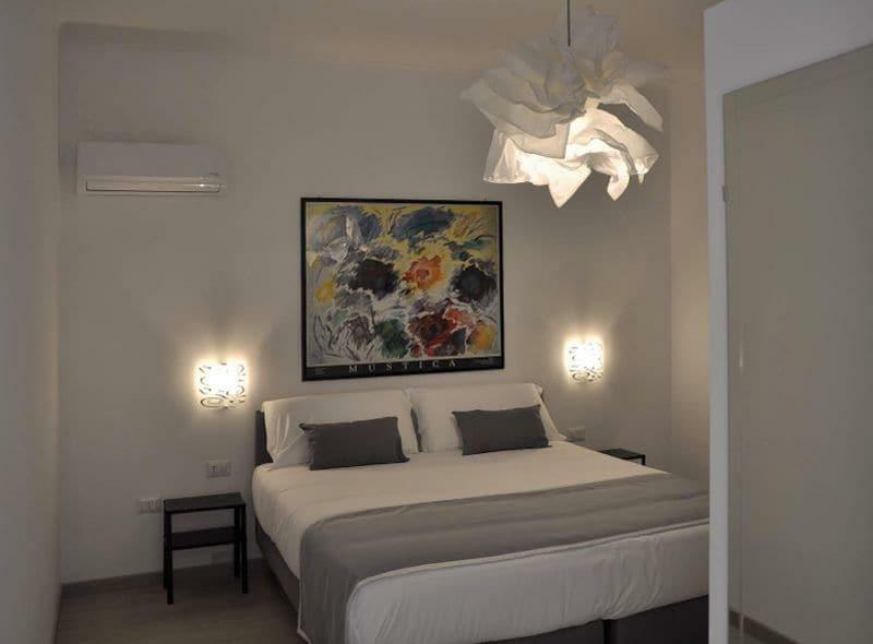 F.Rooms Napoli エクステリア 写真